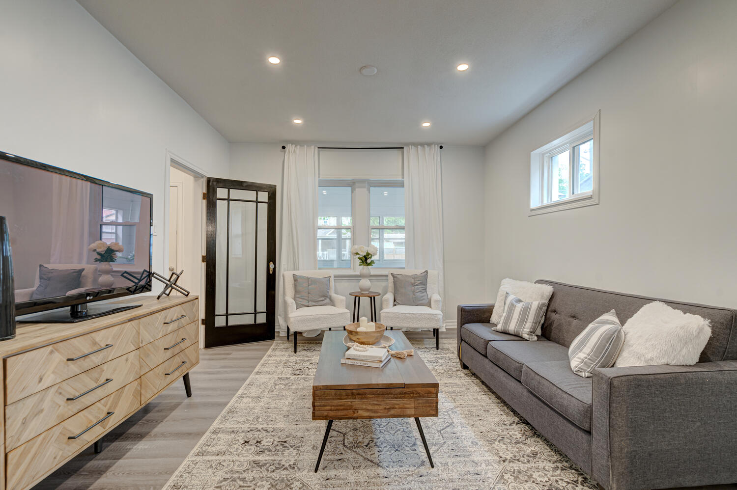 Fully renovated living room